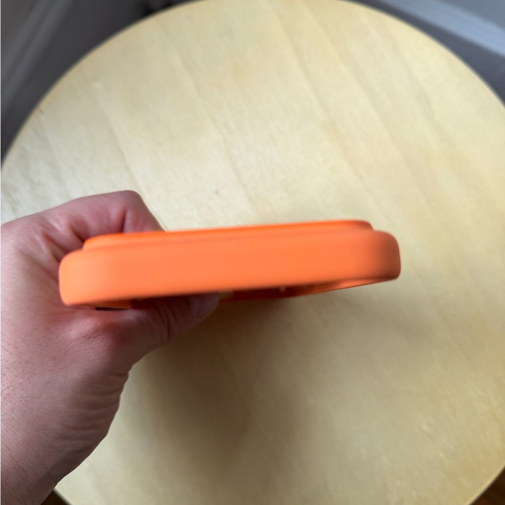 Apple Vibrant Orange iPhone 17 Pro Max Case - Picture 3 of 5